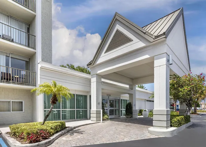 Best Western Plus North Miami-Bal Harbour