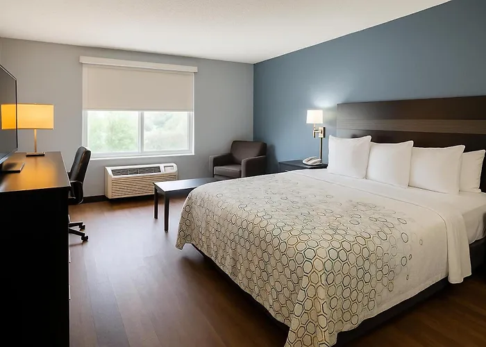 Hometown Inn By Red Roof East Syracuse