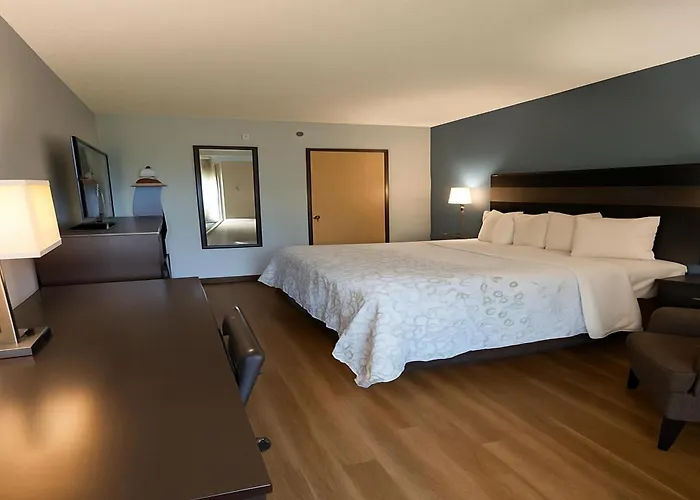 Hometown Inn By Red Roof East Syracuse