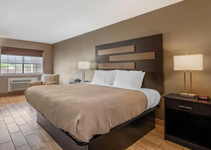 Quality Inn & Suites New Boston - Texarkana West