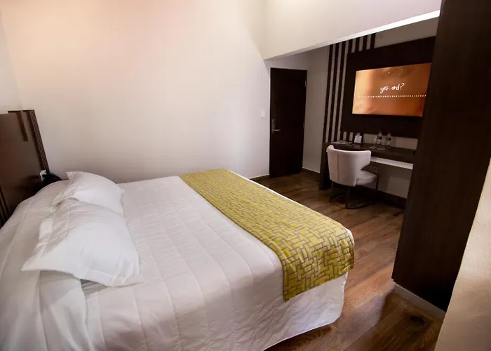 Hotel Sirari By Regina