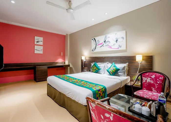 Treebo Premium Niraali Executive, Hinjewadi