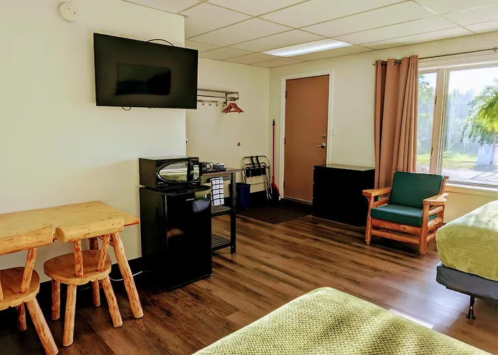 Wayside Motel Manitoulin