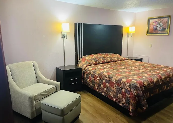Finn'S 66 Motel