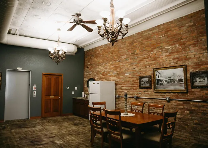 Bricktown Inn
