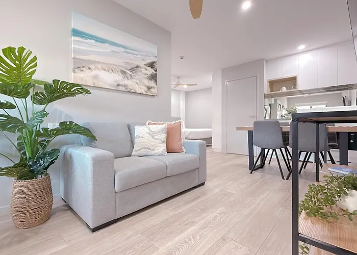 Belmoral Corporate Suites (Adults Only)