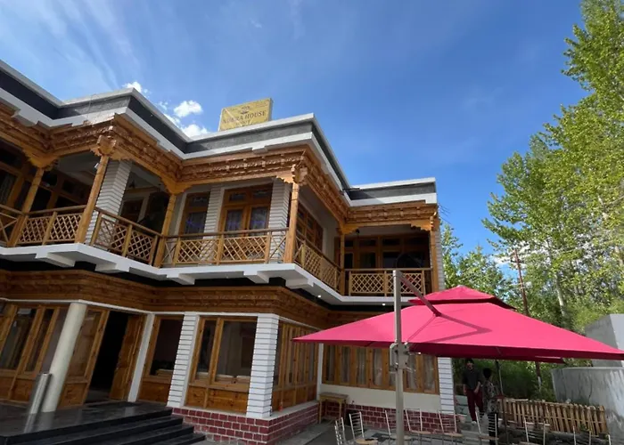 Nubra House