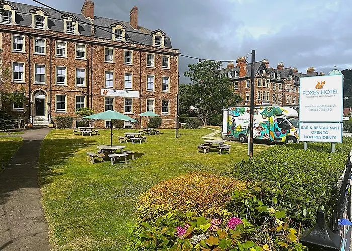 Foxes Hotel & Academy