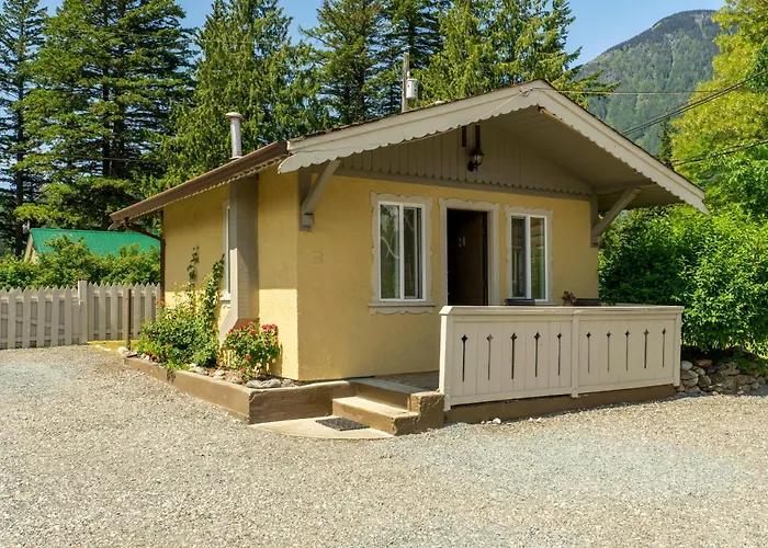 Richca Chalets Resort