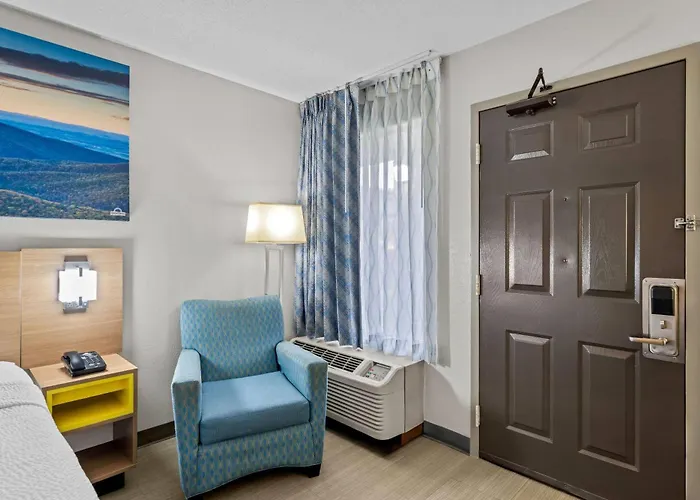Days Inn By Wyndham Chattanooga/Hamilton Place