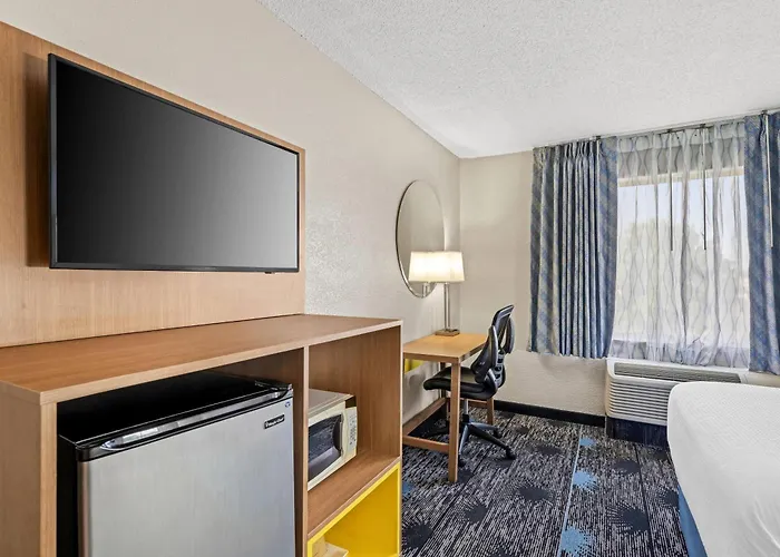 Days Inn By Wyndham Chattanooga/Hamilton Place