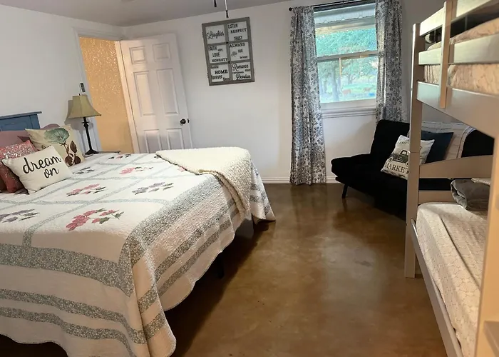 Cowboys And Angels Venue, Cabins & Rv Getaway