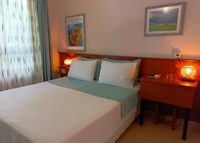 Cunda Alibeyhan Otel