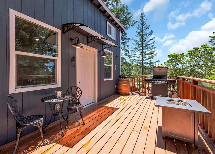 Mays Luxury Farmstay