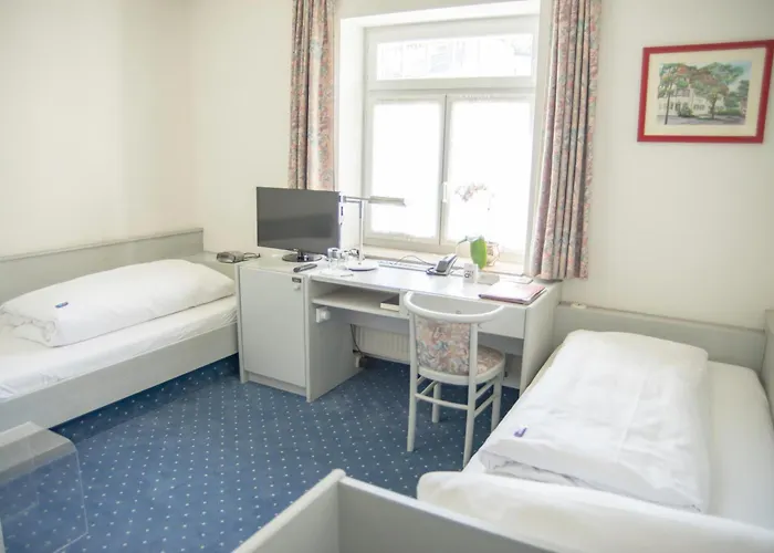 Hotel Gautinger Hof - Ruhig Im Fuenf-Seen-Land Nahe S-Bahn Und Muenchen
