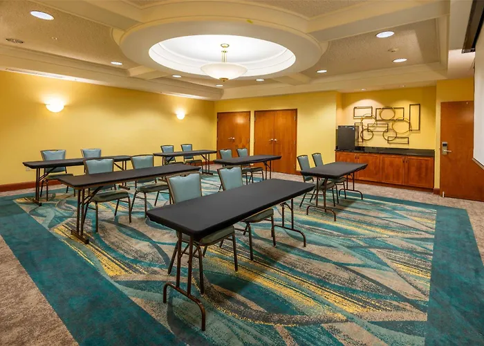 Drury Plaza Hotel St. Louis Chesterfield