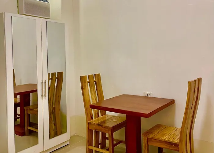 Iwa Hotel