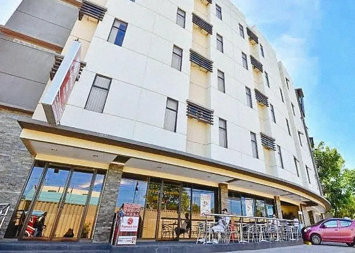 Reddoorz @ Express Inn Lapu Lapu