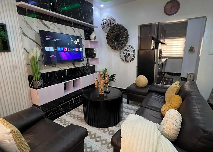 Azure Villa Suites Apart Hotel