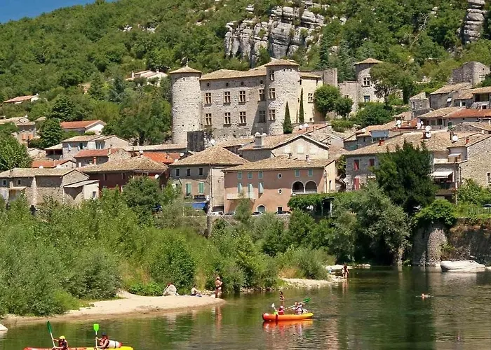 Chalet Dans Camping 3 Etoiles A Voguee
