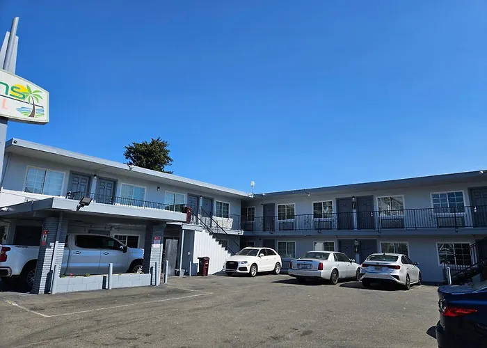 Palms Motel