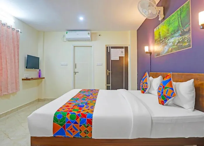 Hotel Sujatha Residency