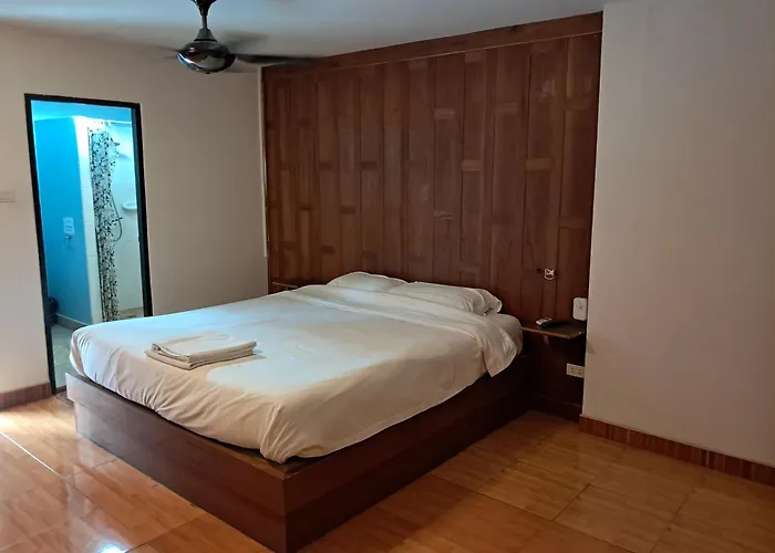 Namtip Bar & Guesthouse