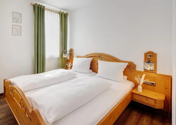 Gasthaus & Hotel "Zum Boarn"