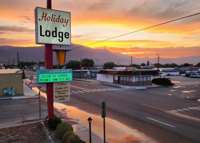 Holiday Lodge