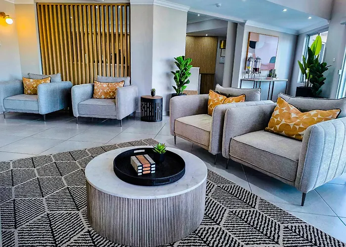 Cresta Thapama Hotel