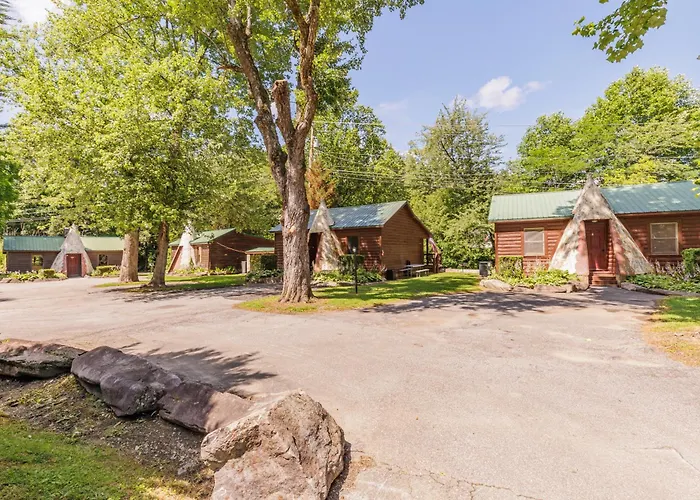 Qualla Cabins And Motel Cherokee Near Casino