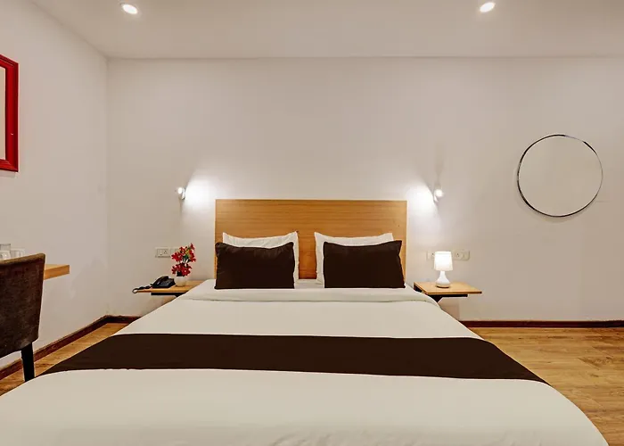 Super Townhouse Ramamurthy Nagar Formerly Navya International