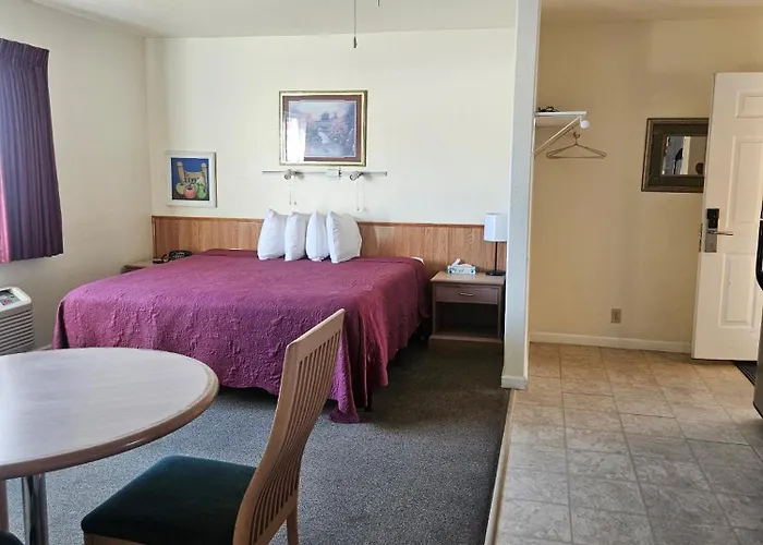 Camaray Motel