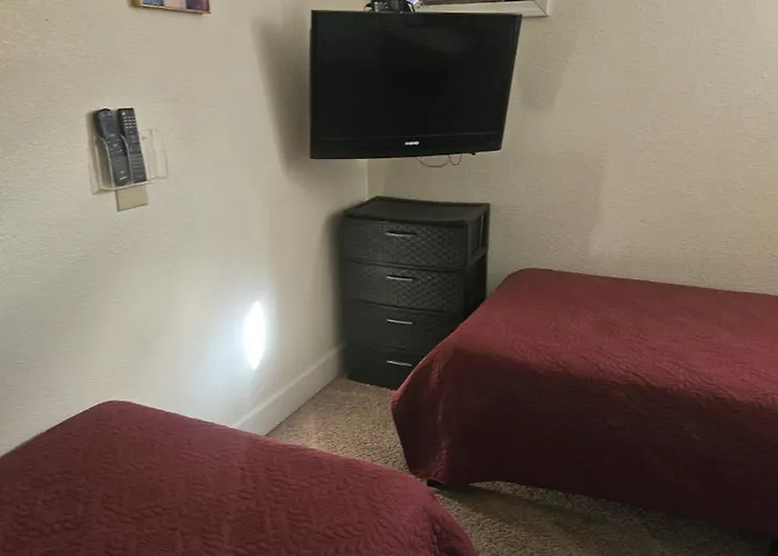 Camaray Motel