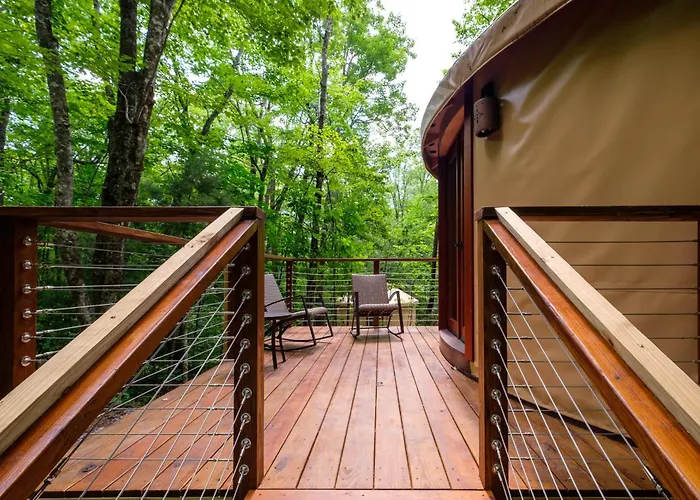 Couples Yurt - The Dreamer At Valley Bear Farms Resort