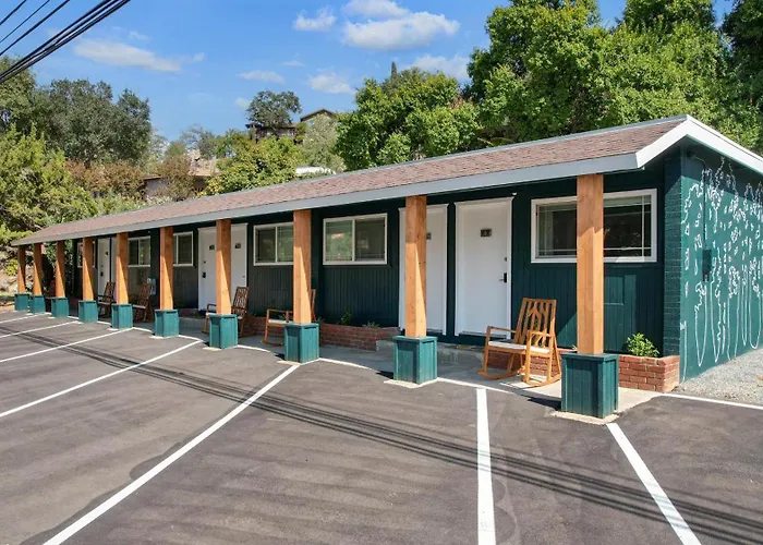 The Tokopah Sequoia Motel Rm 1