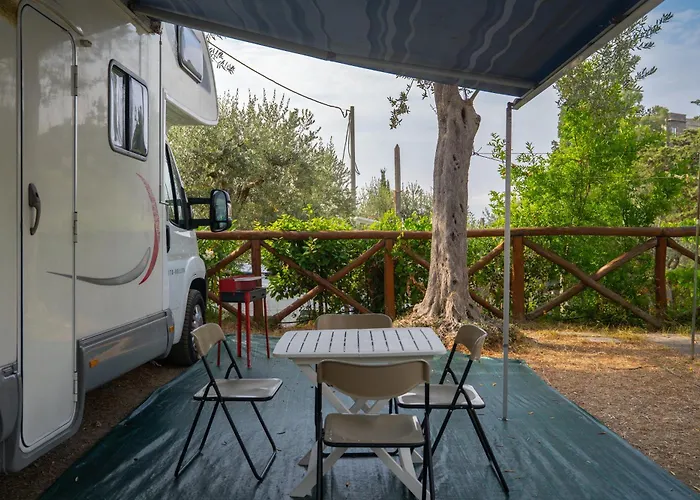 Vintage Camper Sorrento