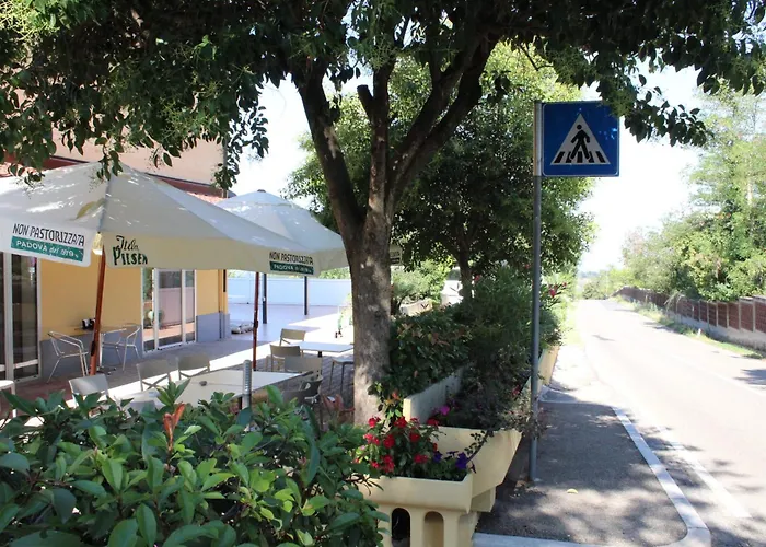 Hotel Ristorante La Collina