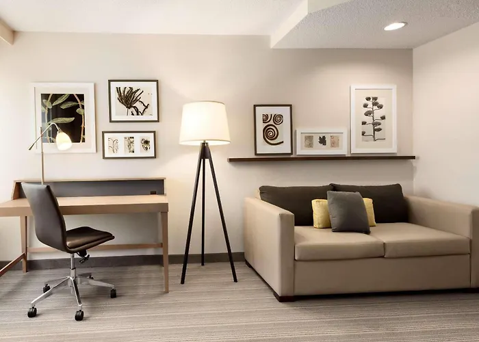 Country Inn & Suites By Radisson, Chippewa Falls, Wi