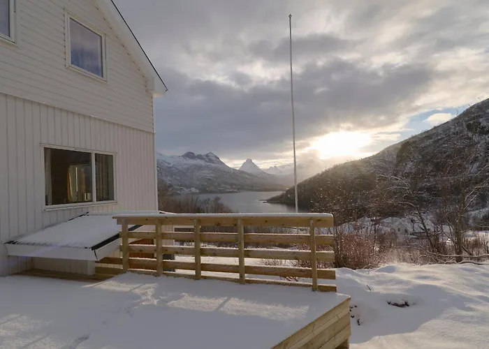 Elvegard Fjordcamp