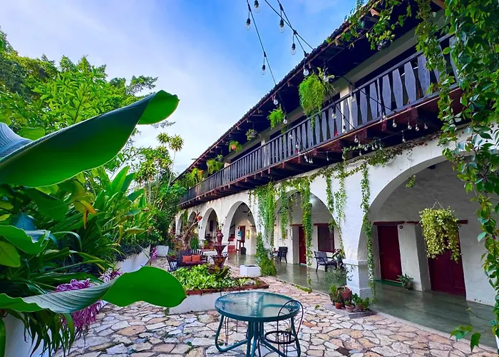 Garden Hotel