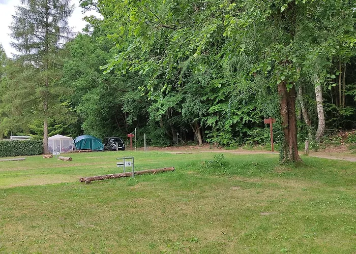!Nur Stellplatz! Wohnwagen-&Mobil und Zelt Stellplatz 122, an der Mecklenburger Seenplatte