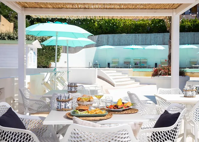 Hotel Blumarea, BW Signature Collection