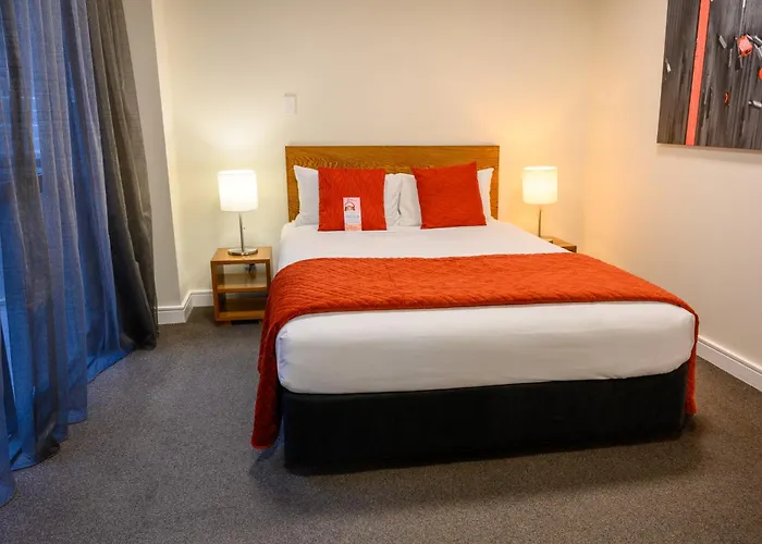 Boulcott Suites