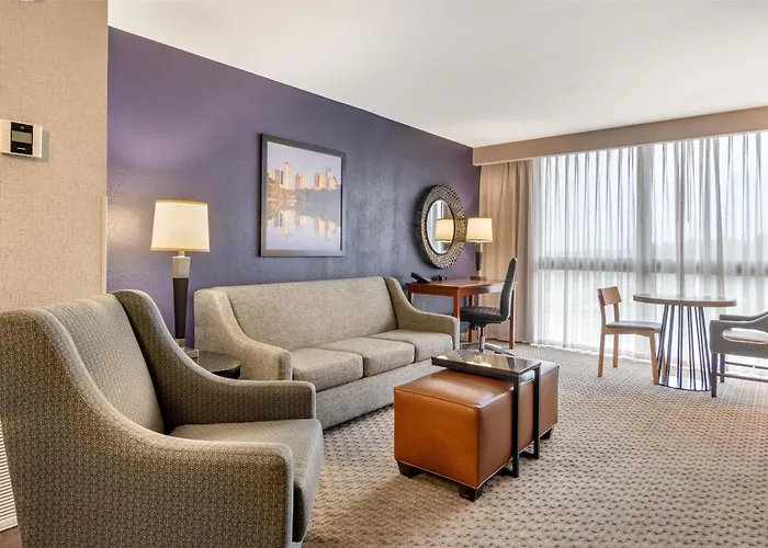 Drury Inn & Suites Atlanta Morrow