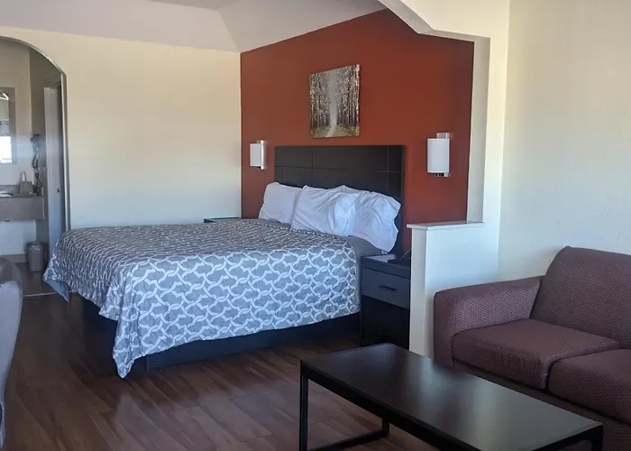 Rodeway Inn & Suites Humble Iah