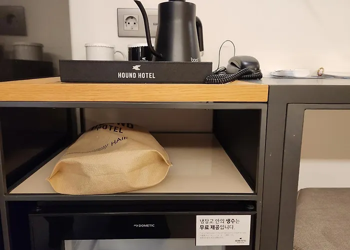 Hound Hotel Busan Station