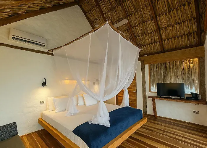 Amara Beach Eco Hotel