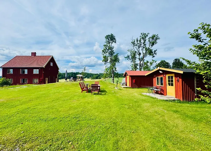 Riverside Farm Fish And Family Friendly Cottage Nr 4 Stroemstaren