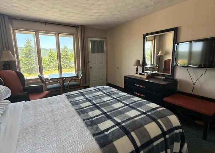 Kelly'S View Motel